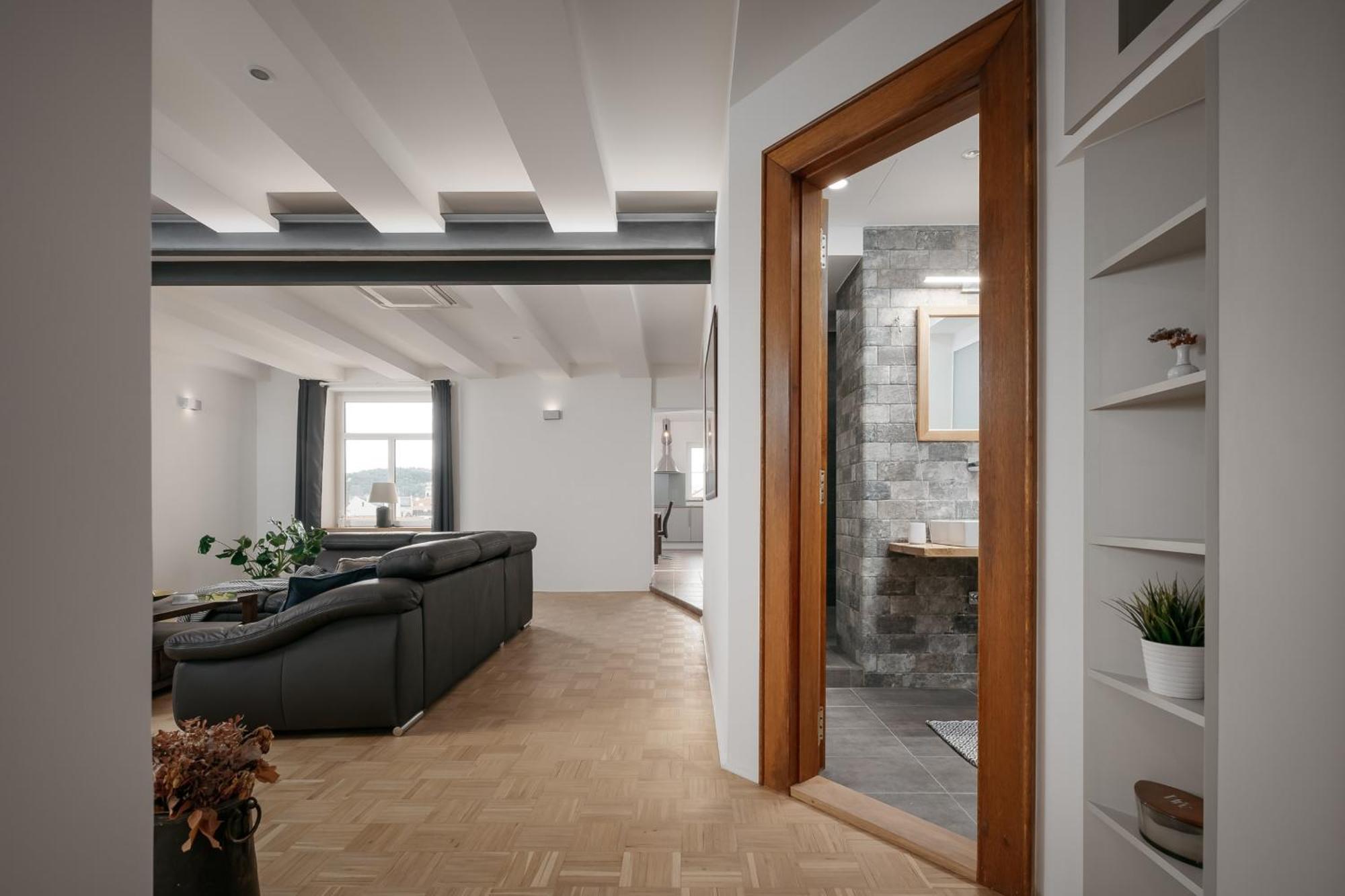 Dot 3 Bdr Apartment With Tyn Cathedral View & Ac Prag Exterior foto